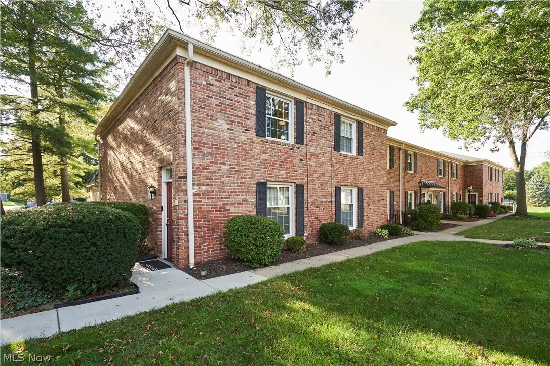 72 Nottoway Court, Akron, OH 44313 - #1
