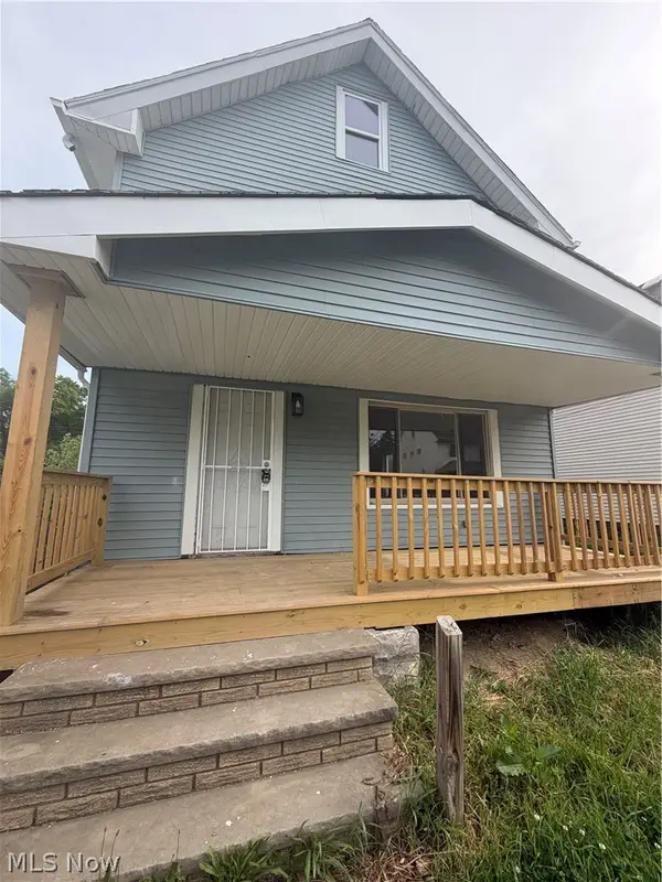6813 Polonia Avenue, Cleveland, OH 44105