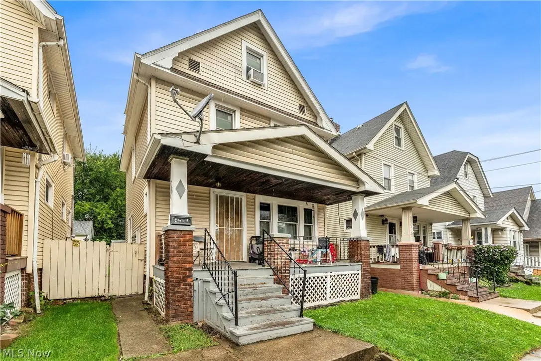 3056 W 104th Street, Cleveland, OH 44111 - #1