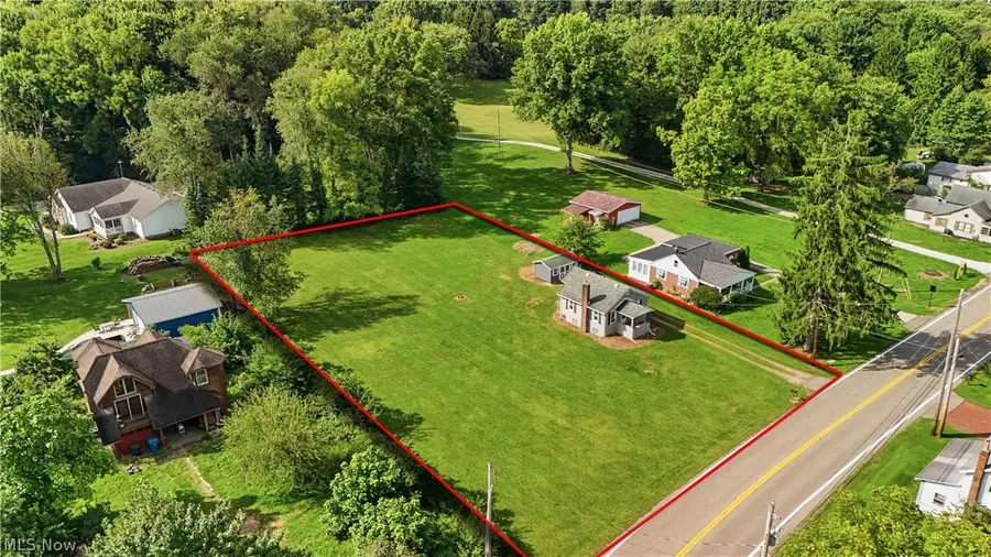 230 E Comet Road, Clinton, OH 44216 - #2