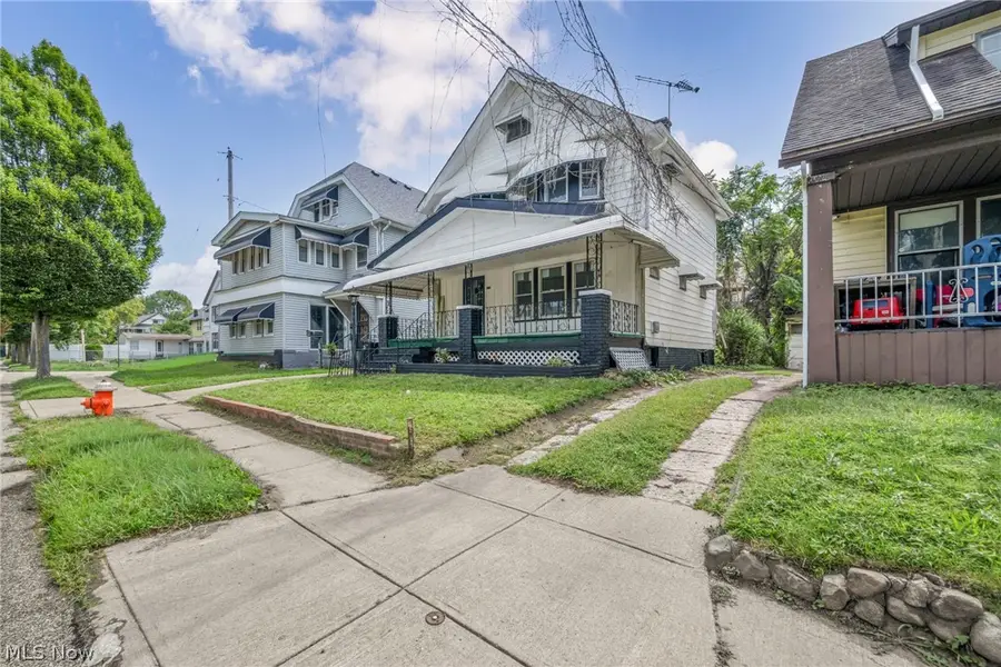 11714 Oakview Avenue, Cleveland, OH 44108 - #3