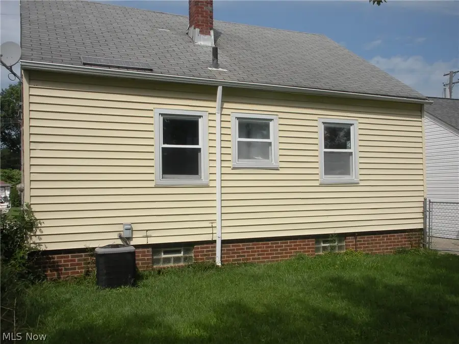12503 Carrington Avenue, Cleveland, OH 44135 - #2