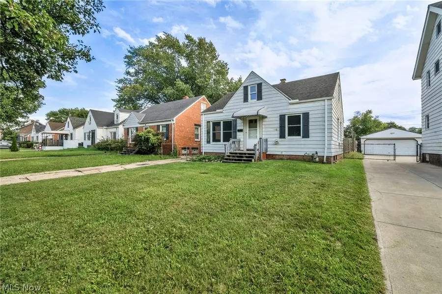 13305 Highlandview Avenue, Cleveland, OH 44135 - #3
