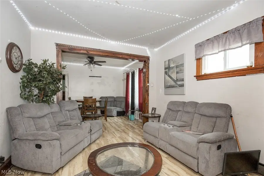 2831 E 124th Street, Cleveland, OH 44120 - #2