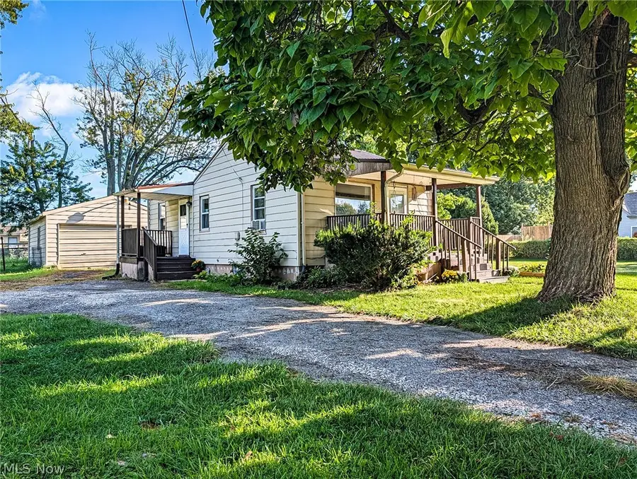417 Douglas Ne Street, Warren, OH 44483 - #2