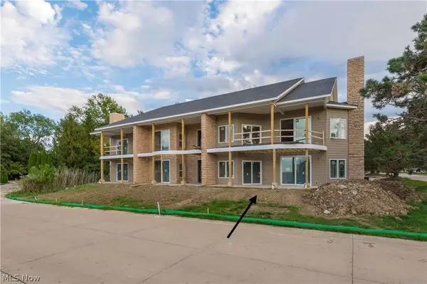 2781 Whispering Shores Drive, Vermilion, OH 44089