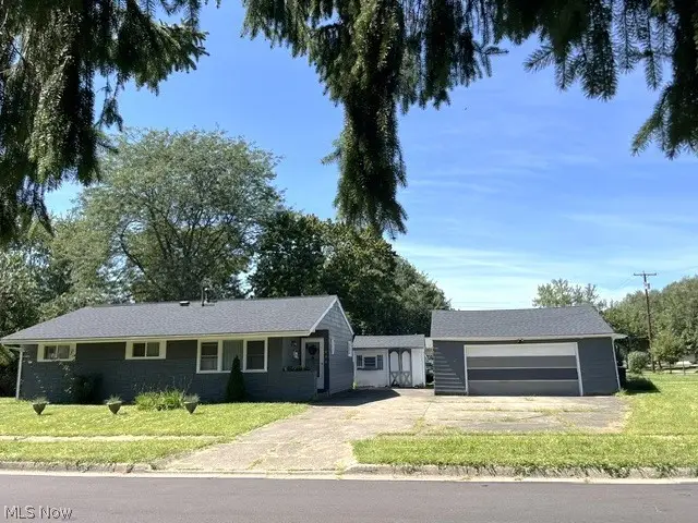 902 Warrington Road, Akron, OH 44320 - #2