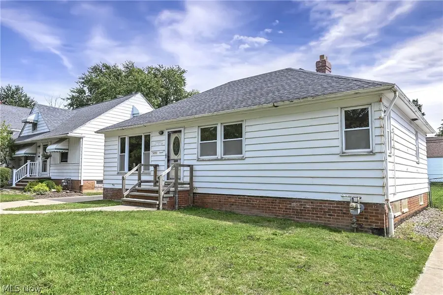 5891 Pearl Road, Parma Heights, OH 44130 - #2