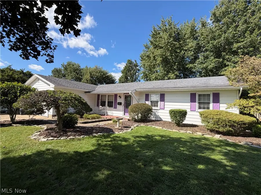 144 Runnemede Drive, Youngstown, OH 44512 - #3
