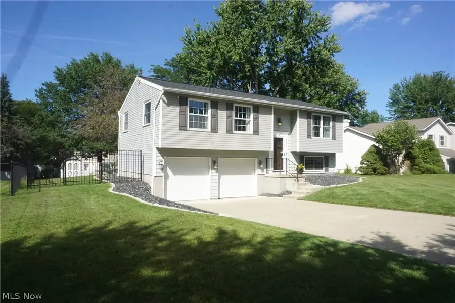 951 Brookpoint Drive, Medina, OH 44256 - #2