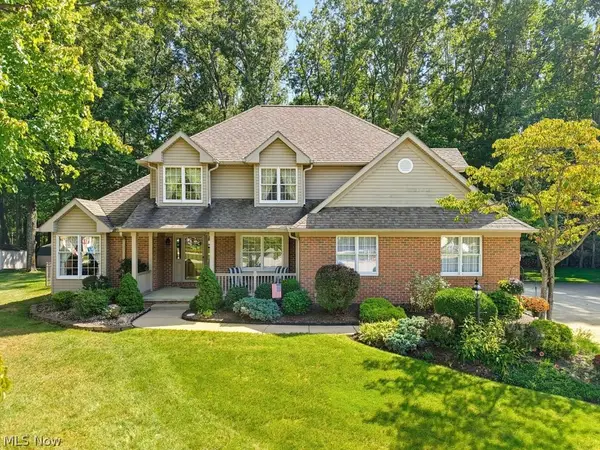 4105 Highpoint Drive, Green, OH 44685
