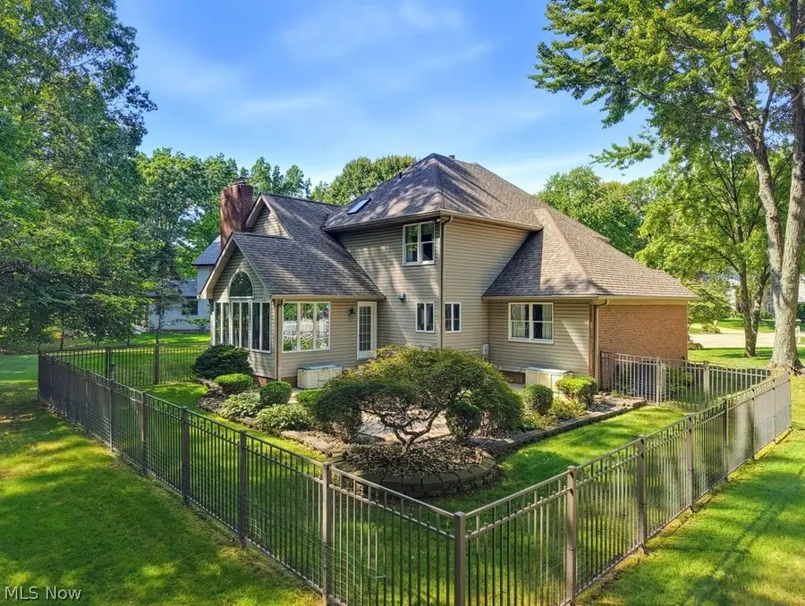 4105 Highpoint Drive, Green, OH 44685 - #3