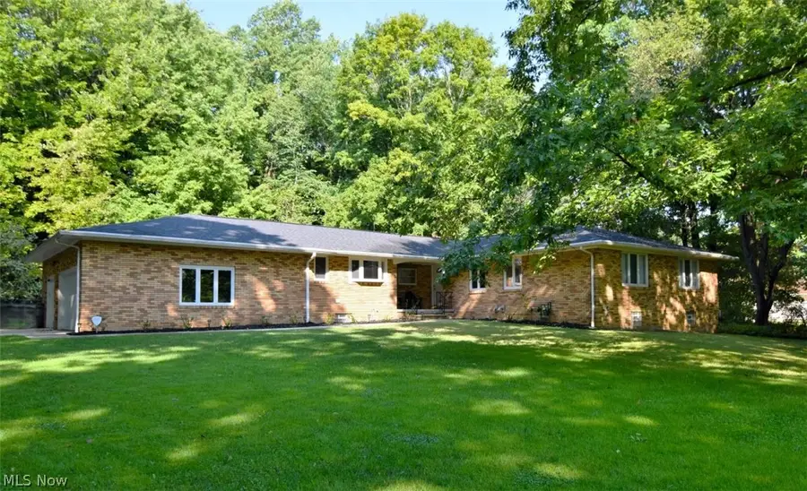 4240 Som Center Road, Moreland Hills, OH 44022 - #3