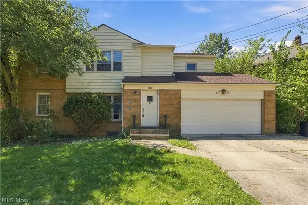3740 Washington Boulevard, University Heights, OH 44118