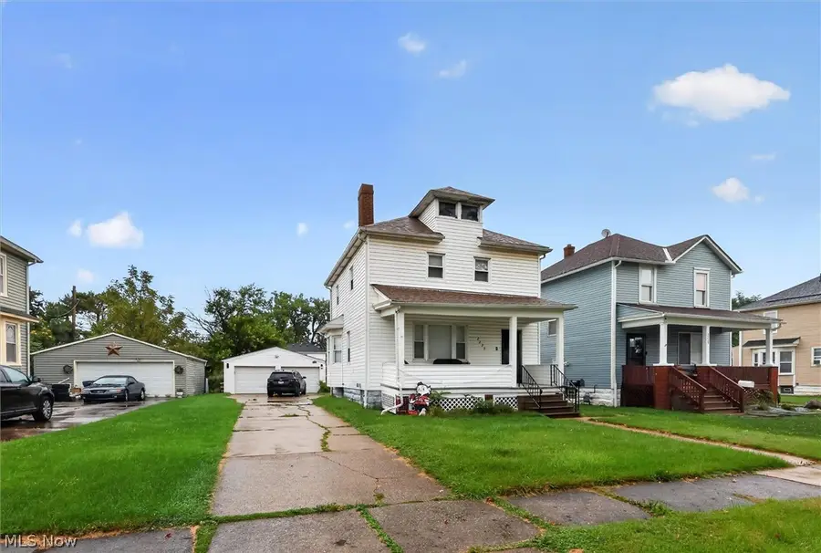2227 E 30th Street, Lorain, OH 44055 - #2