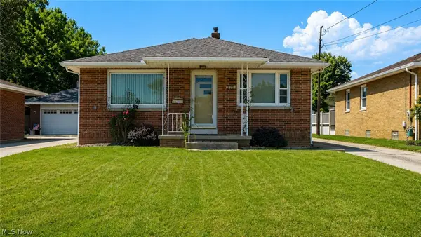 612 Ingalls Road, Akron, OH 44312