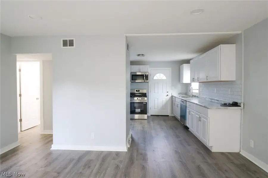 4319 W 189 Street, Cleveland, OH 44135 - #3
