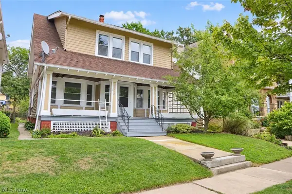 1215 Marlowe Avenue, Lakewood, OH 44107