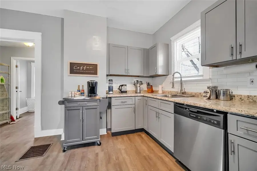1423 E 110th Street, Cleveland, OH 44106 - #3