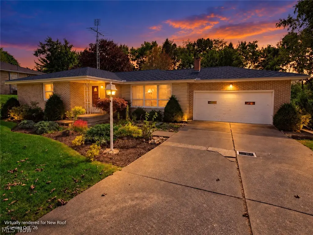 1700 Carnwise Sw Street, Canton, OH 44706 - #1