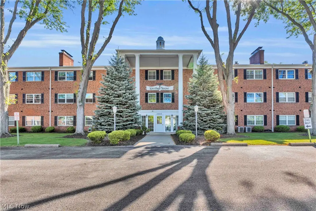 2885 Pease Drive #115, Rocky River, OH 44116 - #1