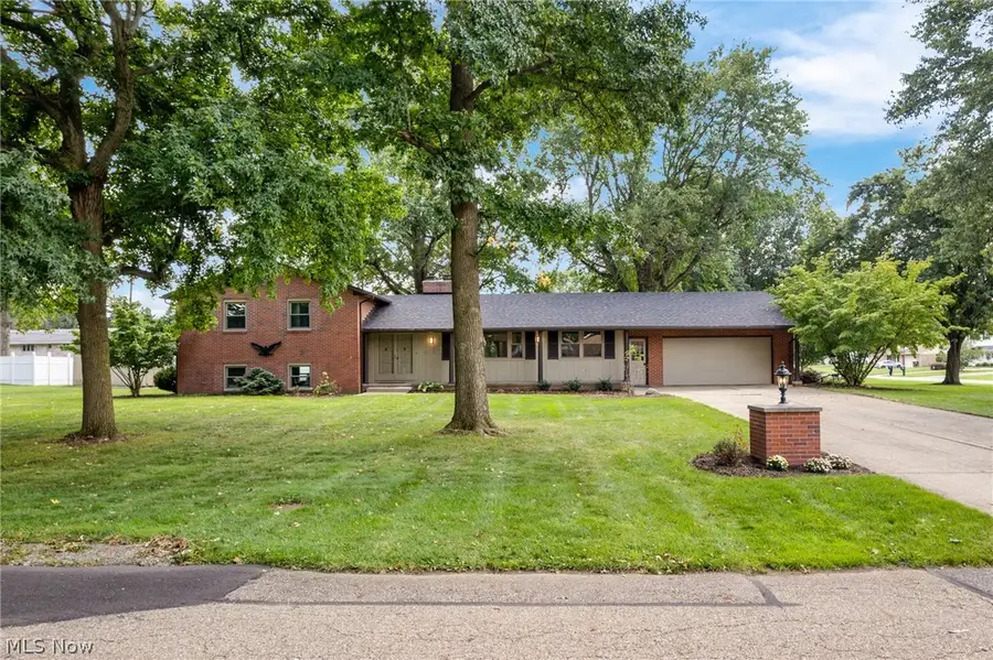 1212 Buena Vista Ne Street, Canton, OH 44714 - #2