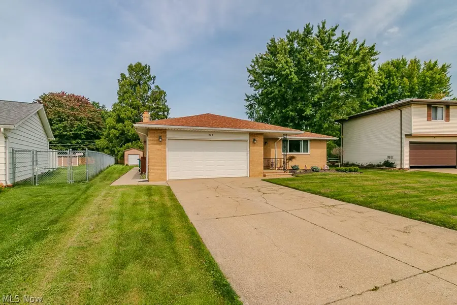223 Shore Drive, Eastlake, OH 44095 - #3