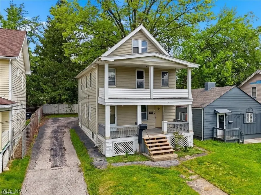 13611 Beachwood Avenue, Cleveland, OH 44105 - #3