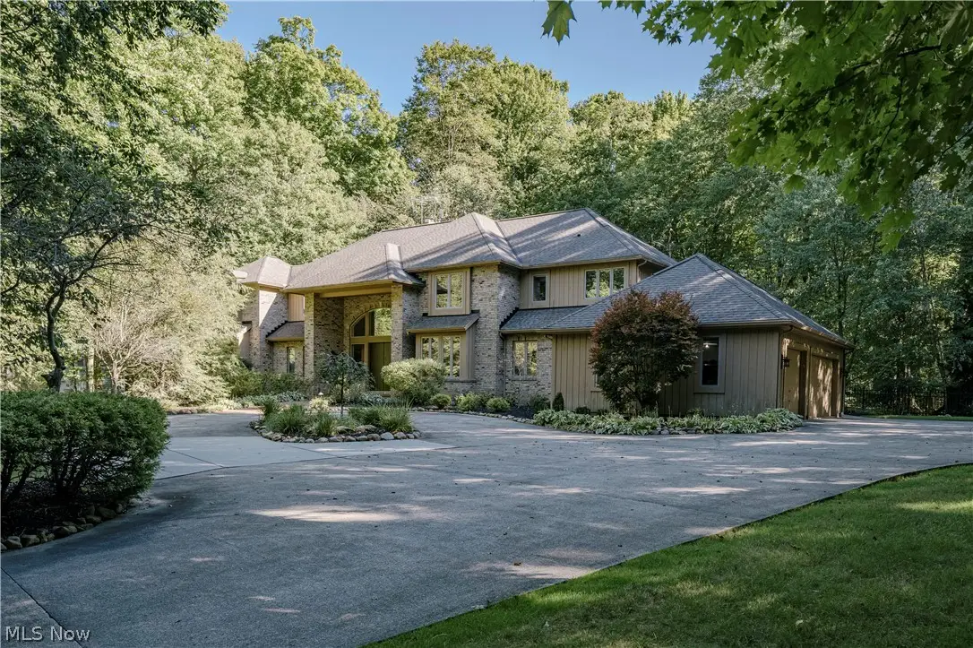 80 Easton Lane, Moreland Hills, OH 44022 - #1