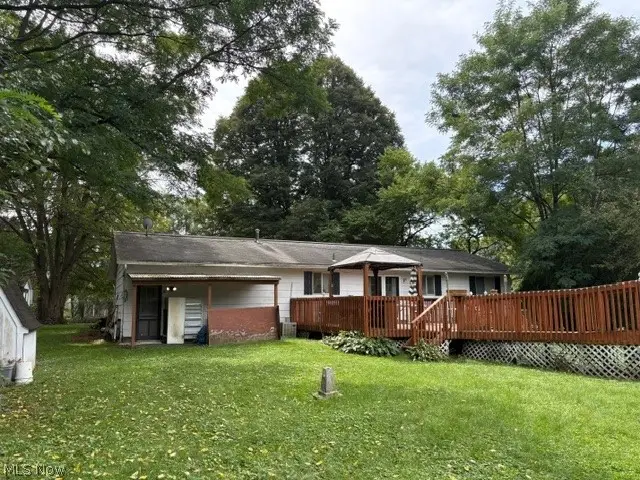 1207 Chaparrel Sw Road, Hartville, OH 44632 - #3