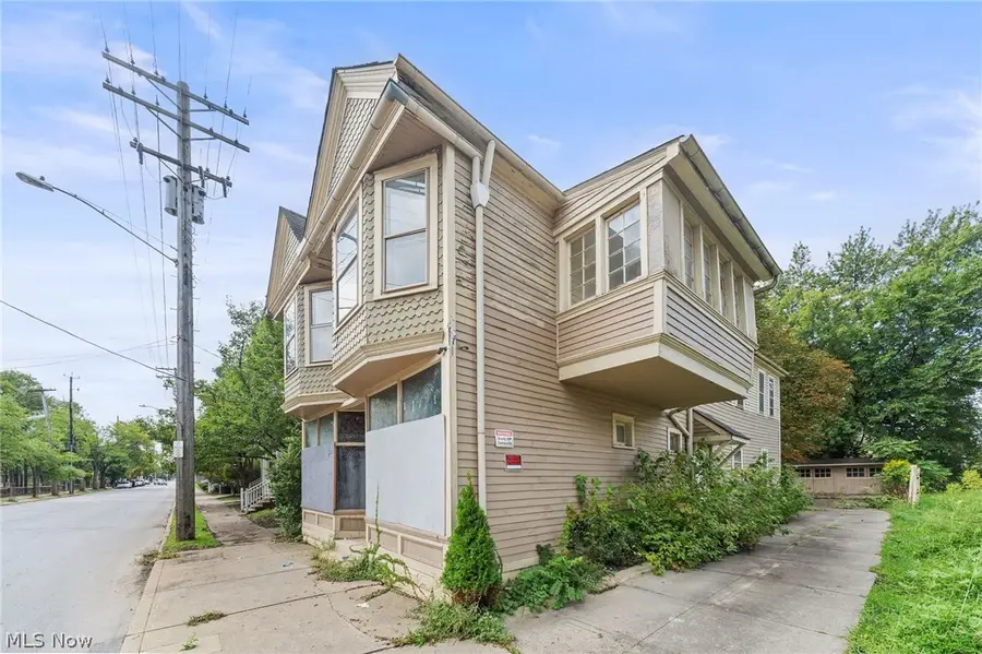 3676 E 65th Street, Cleveland, OH 44105 - #2