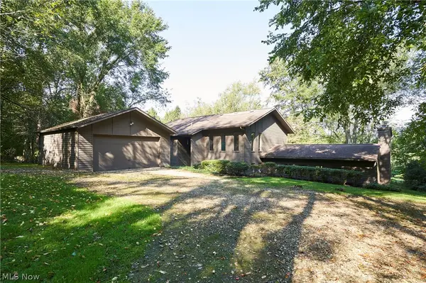 1799 S Cleveland Massillon Road, Copley, OH 44321