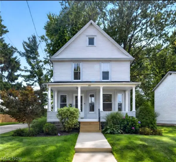 580 Park Avenue, Amherst, OH 44001