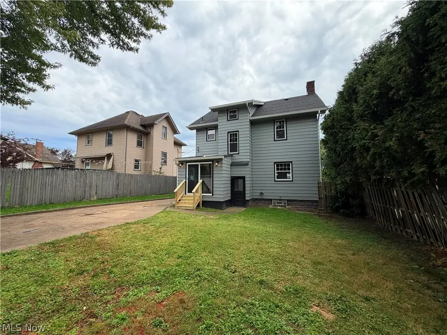 252 E Kline Street, Girard, OH 44420 - #3