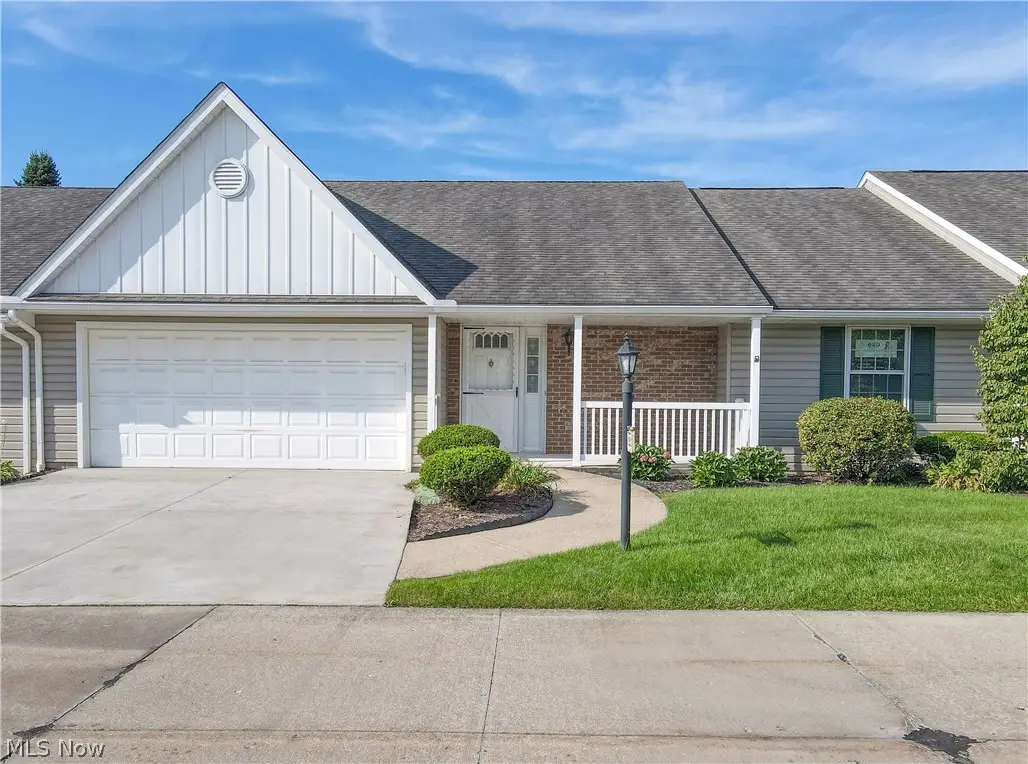 230 Park Place Drive, Wadsworth, OH 44281 - #1
