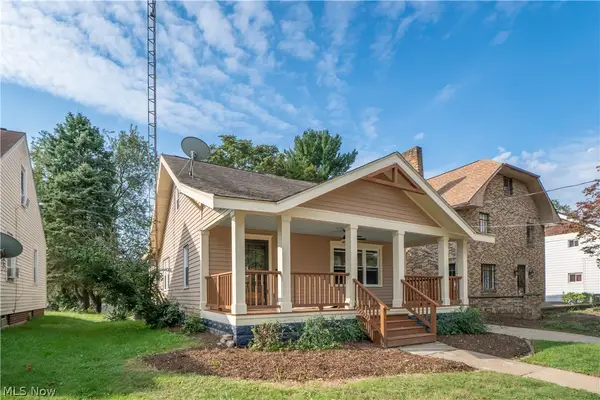 216 6th Ne Street, North Canton, OH 44720