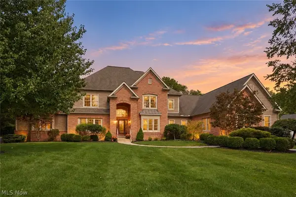 2227 Firestone Trace, Akron, OH 44333