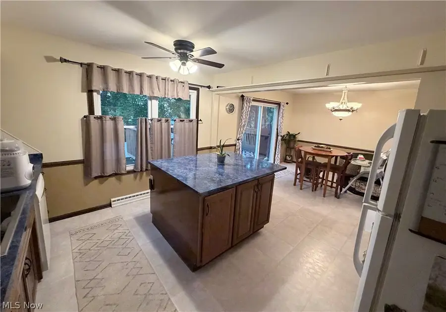2896 Roanoke Nw Street, Massillon, OH 44646 - #3