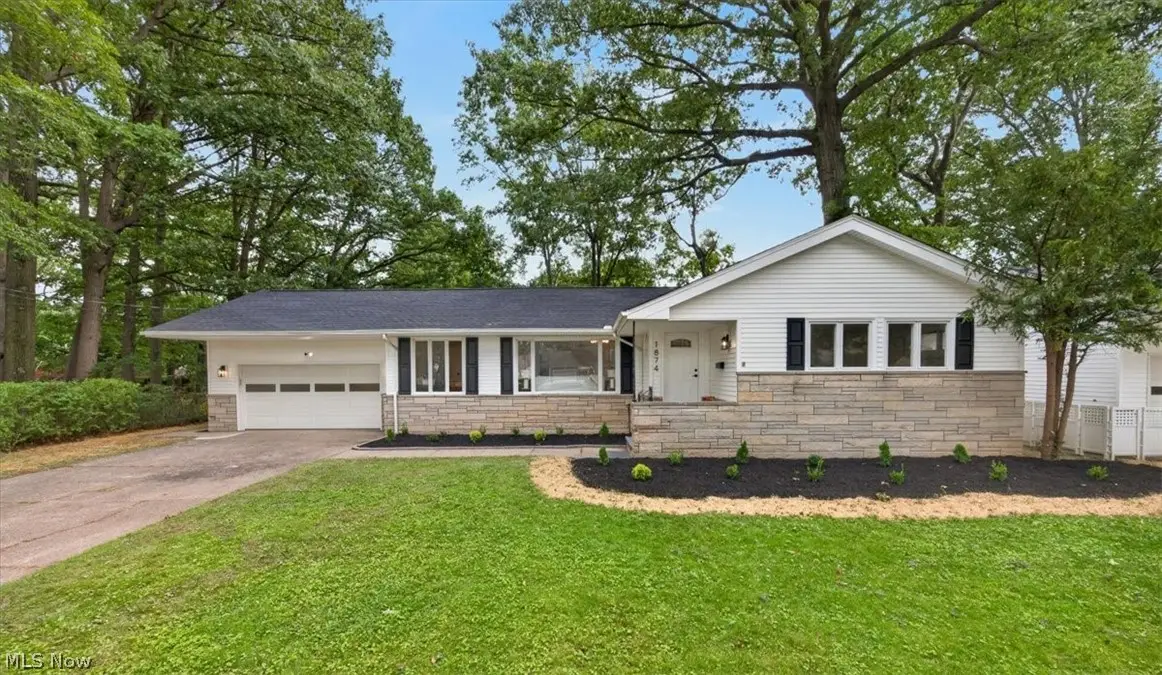 1874 Buena Vista Drive, Euclid, OH 44117 - #1