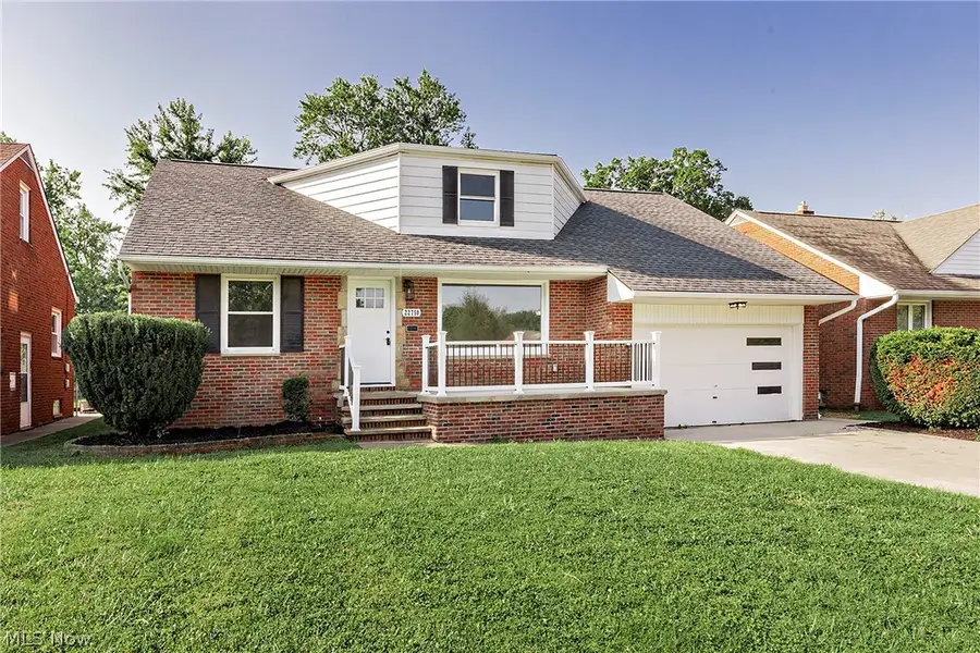 22750 Fairlawn Drive, Euclid, OH 44117 - #2