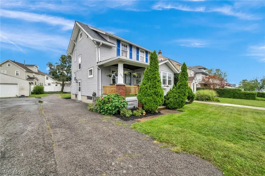2209 W Erie Avenue, Lorain, OH 44052 - #2