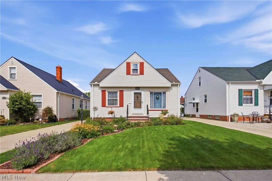8102 Essen Avenue, Parma, OH 44129 - #1