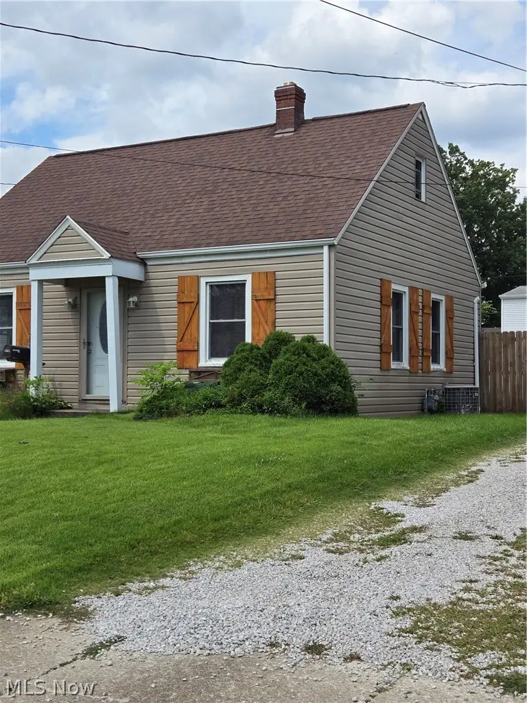 1411 Onondago Avenue, Akron, OH 44305 - #2