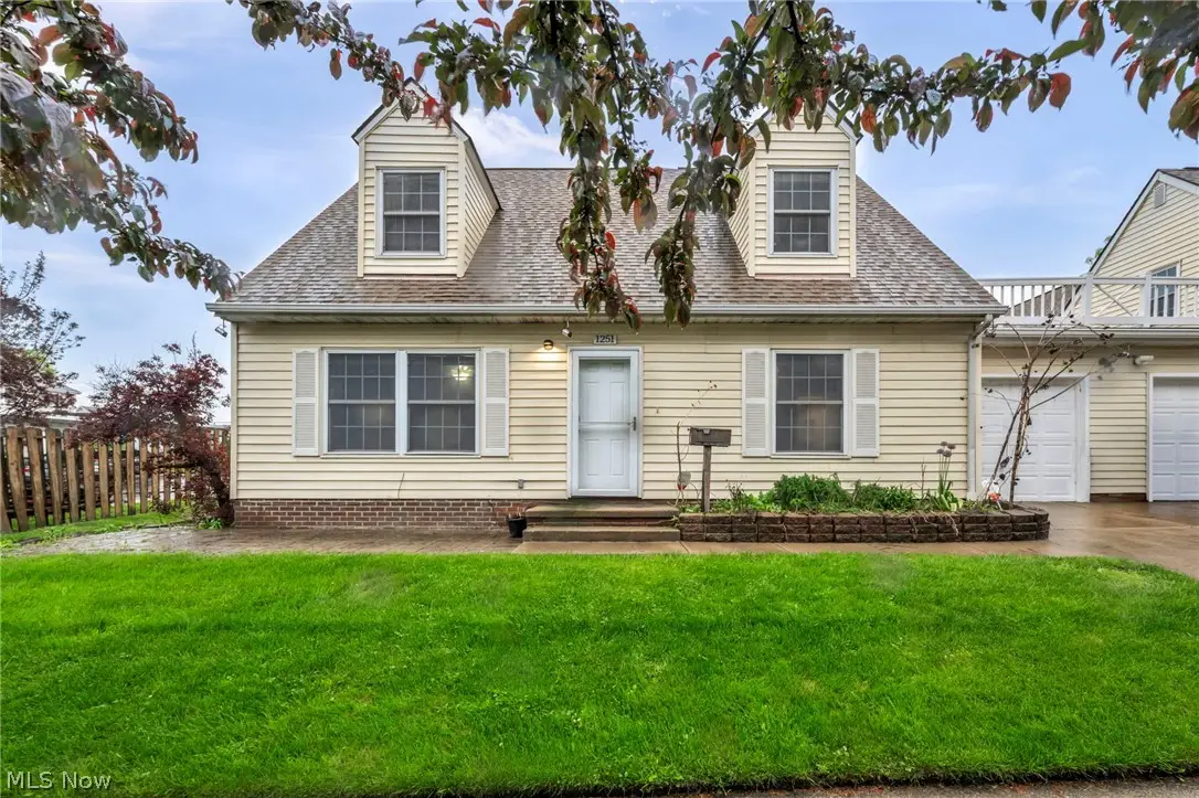 1251 W 70th Street, Cleveland, OH 44102 - #1