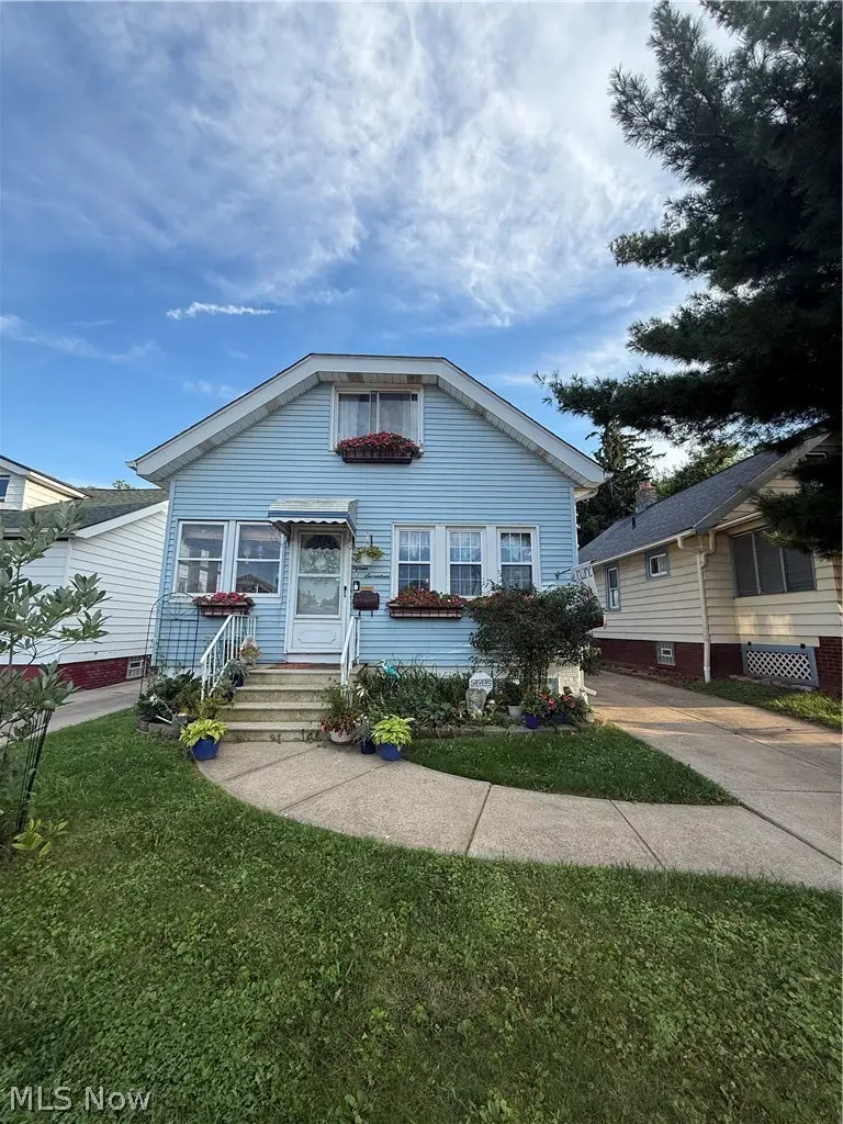 1517 Granby Avenue, Cleveland, OH 44109 - #1