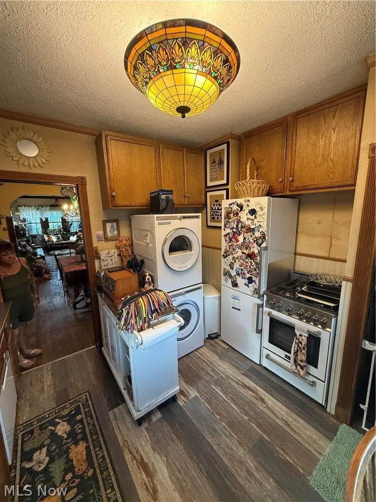 1517 Granby Avenue, Cleveland, OH 44109 - #2