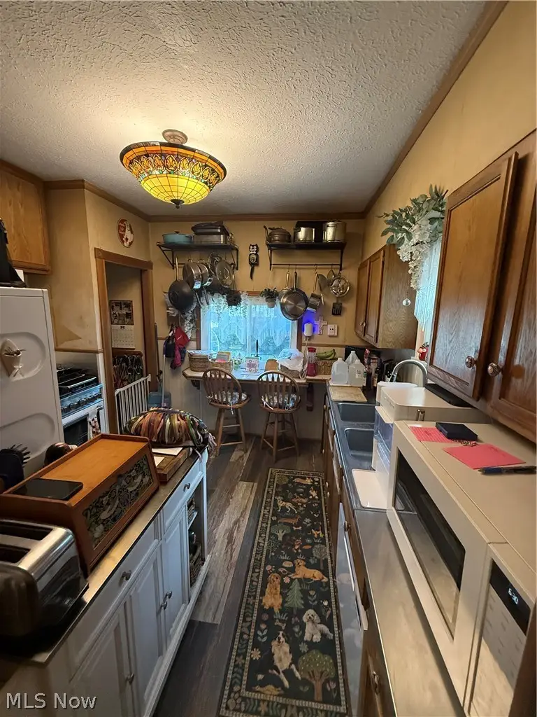 1517 Granby Avenue, Cleveland, OH 44109 - #3