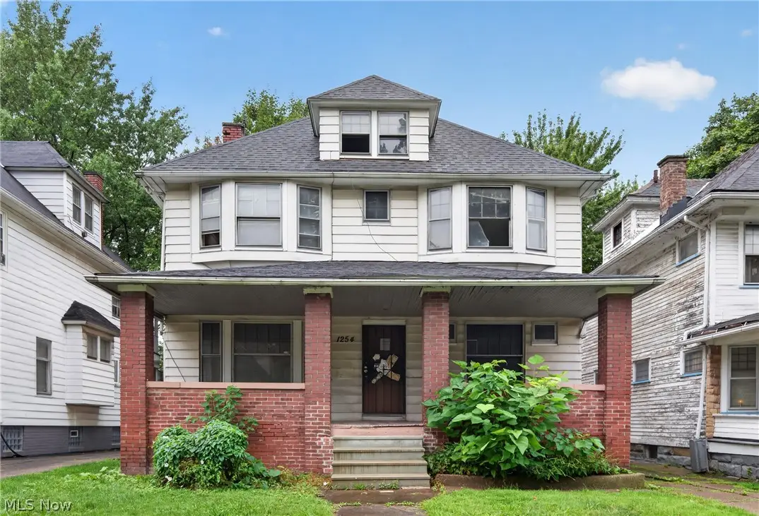 1254 Carlyon Road, East Cleveland, OH 44112 - #1