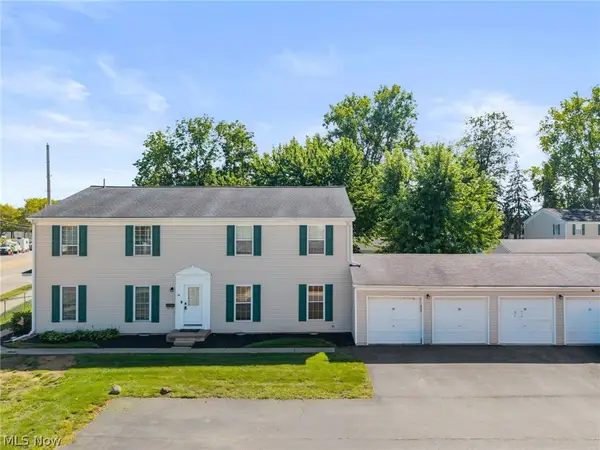 28 Valley Forge Lane #2A, Elyria, OH 44035