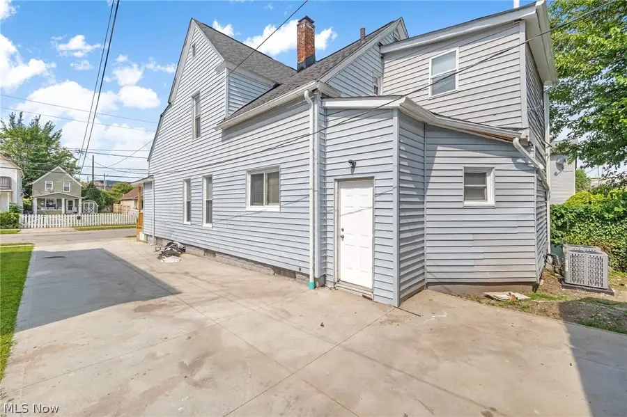 1435 W 50th Street, Cleveland, OH 44102 - #2